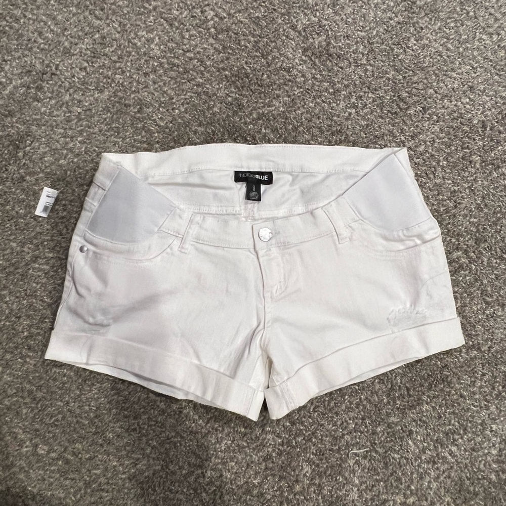 NWT Maternity Shorts